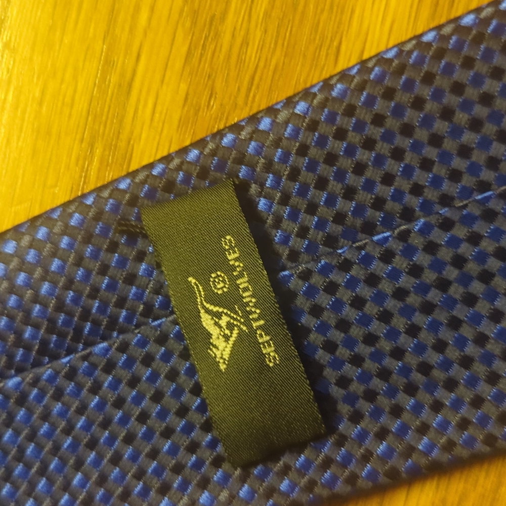 Septwolves neck tie